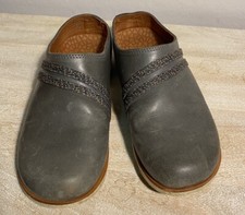 Chaco Harper Caribou Leather Comfort Mule Womens 7.5 Clogs Gray Castlerock