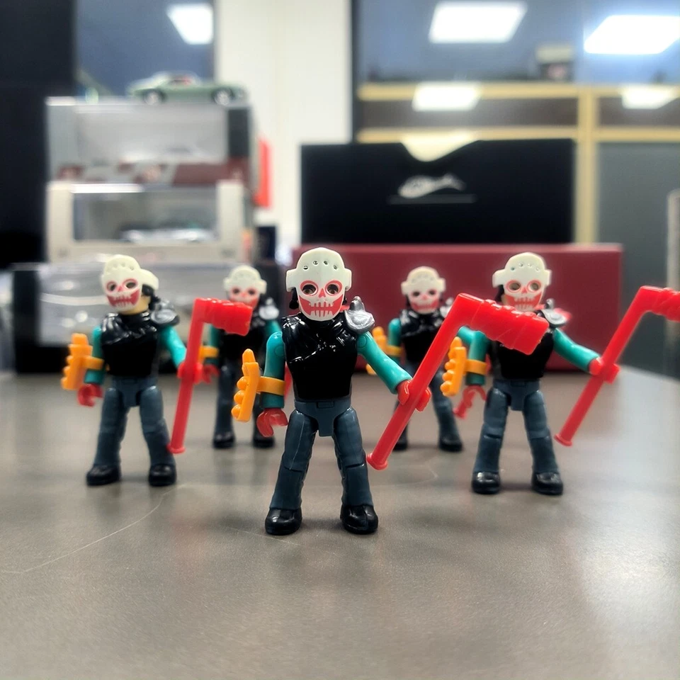 10Pcs Mega Construx Bloks Teenage Mutant Ninja Turtles Casey Jones Figure Advent - Image 2 of 4