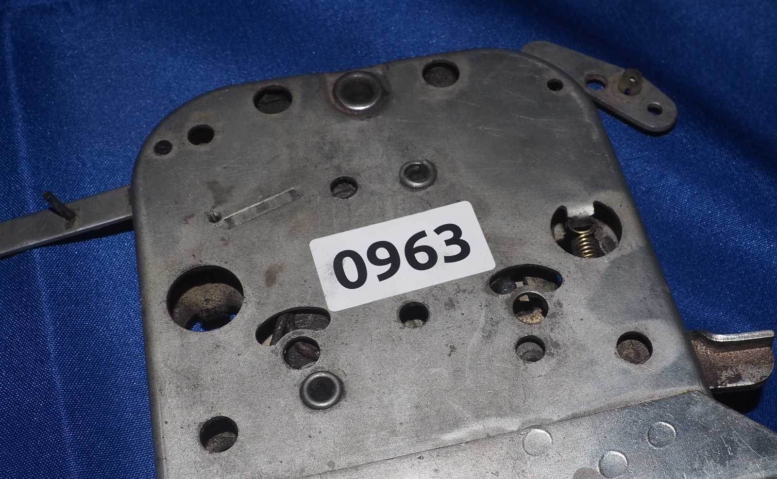 1965-1980 Rolls Royce Silver Shadow Front Left Door Lock Actuator  Mechanism