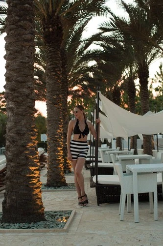 Hinkley Landscape Hardy Island 12V Flat Top Well Light 3.75" Matte Bronze - Picture 8 of 10