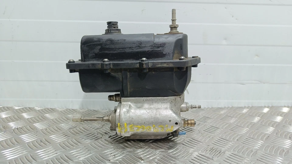 A0001401578 DEPOSITO ADITIVO FAP ADBLUE / 2411806 PARA MERCEDES-BENZ HTA 03 970. - Imagen 3 de 4