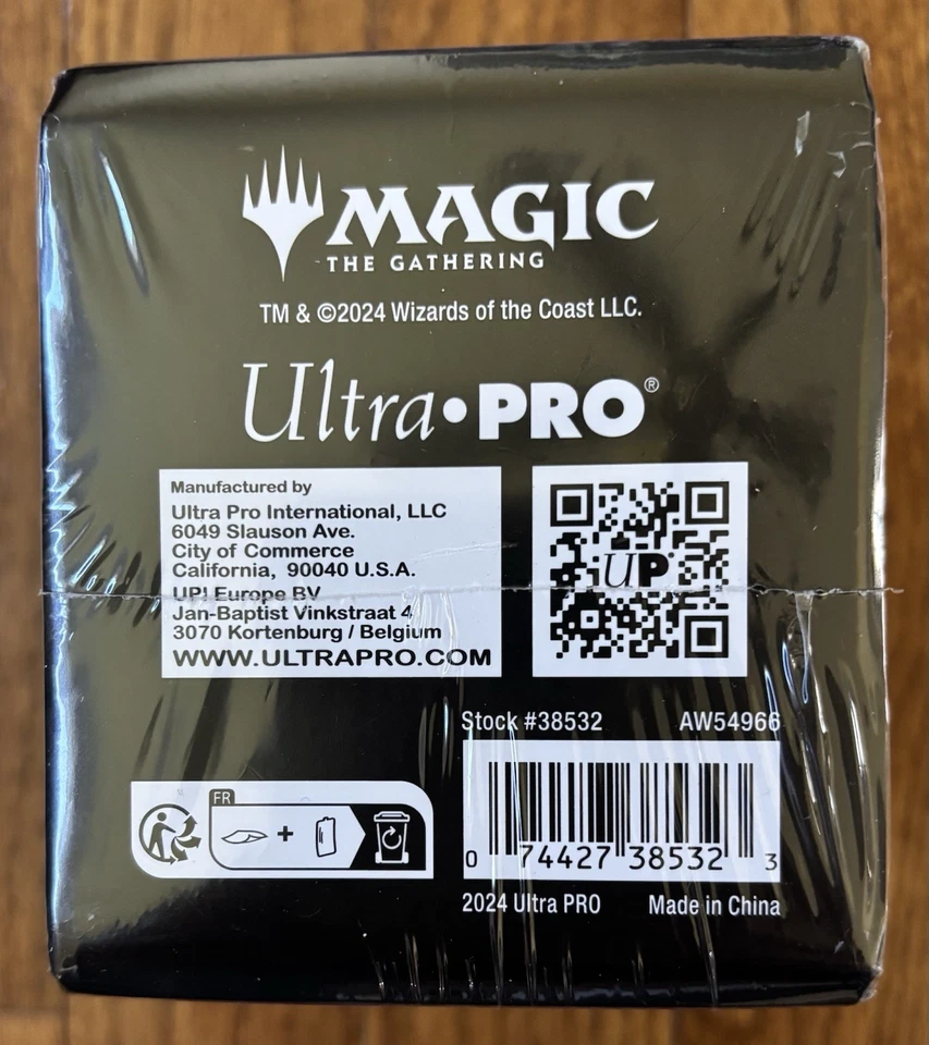 Ultra Pro Mabel, Heir to Cragflame Bloomburrow Alcove Flip Deck Box MTG - NEW! - Image 3 of 4