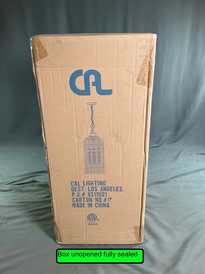 Cal Lighting 古董黄铜鸟笼金属吊灯,4 灯 - Edison 灯泡 — 第 3/4 张图片