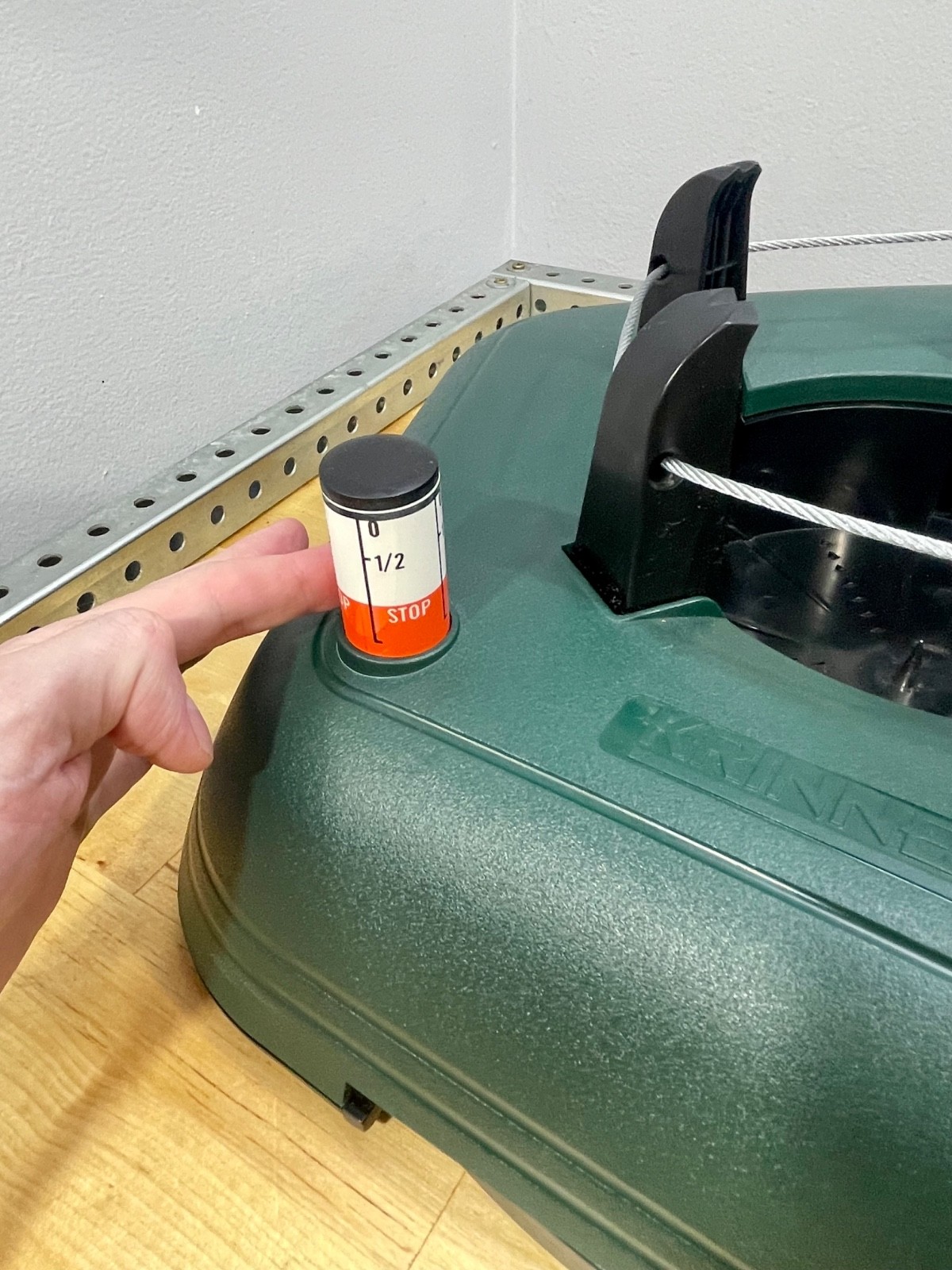 NEW Large Krinner Genie L Christmas Tree Stand No Assembly Easy Setup 8ft Trees