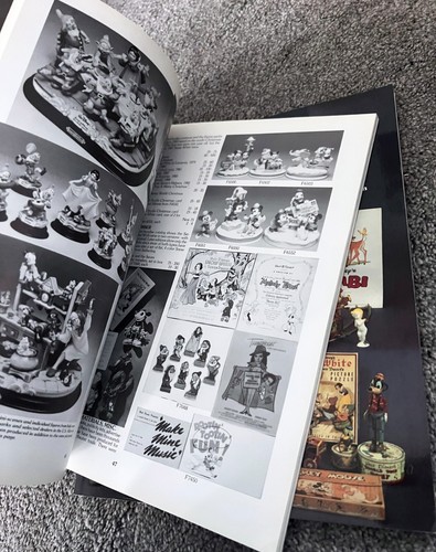 TOMART'S ILLUSTRATED DISNEYANA *SIGNED* PRICE GUIDE Vol 3&4 cel WALT DISNEY VTG - Picture 14 of 15
