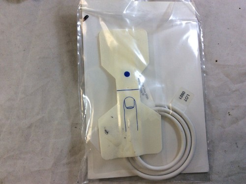 Nonin Medical 8500 Digital Pulse Oximeter W/ Finger Clip Sensor & Case - Picture 8 of 8