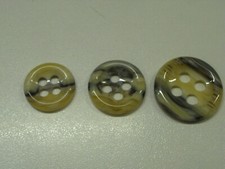 BOTTONE RESINA EFFETTO CORNO 4 FORI CON BORDO NUOVI 3 MISURE SCEGLI DIAMETRO QTA