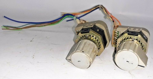 FUJI ROTARY SWITCHES LOT OF 2 ACO9-RX