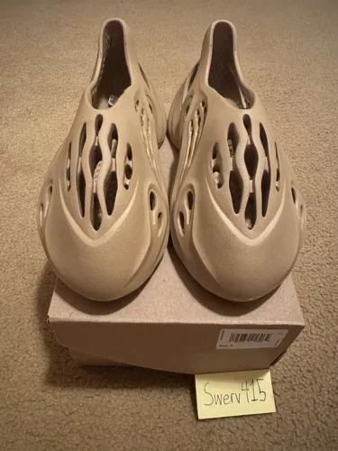 Adidas Yeezy Foam RNNR Ochre GW3354 Adidas Confirmed App