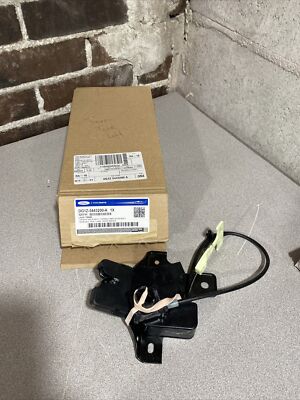 Genuine Ford Lock Actuator DG1Z-5443200-A / - 23316A1 Or DG1A Or 5443282