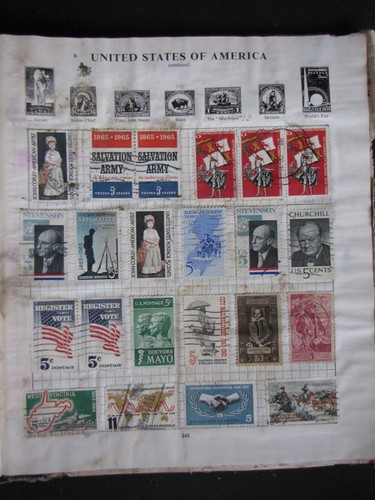STAMP COLLECTION in STANLEY GIBBONS LUXURY STRAND STAMP ALBUM WORLD philately - Picture 22 of 24