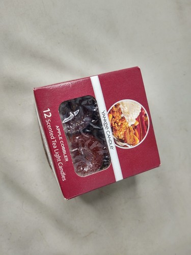 Yankee Candle Apple Cobbler Box 12 Scented Tea Light Candles Fall Autumn Decor - Picture 8 of 13
