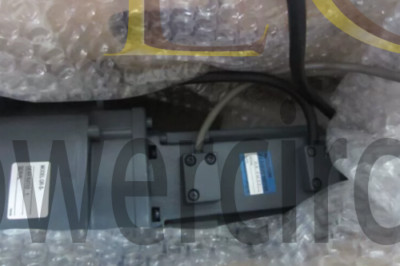 NEW Mitsubishi HA-FH33BG Servo Motor~