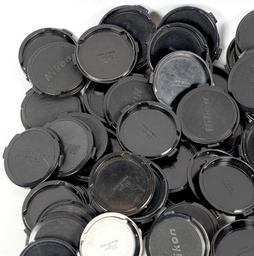 Lot of Nikon Branded 52mm Front Lens Caps, Black ( Untested ) - Picture 2 of 7