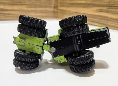 SCALE MODELS STEIGER PANTHER CP-1400 4WD FARM TOY TRACTOR 1/32 - Picture 5 of 5