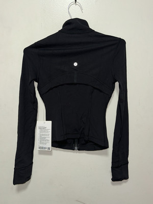 Womens Lululemon Define Cropped Jacket Nulu NWT Size 2 Black