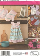 8109 Simplicity Sewing Pattern UNCUT Towel Dress Pot Holders Oven Mitt Kitchen