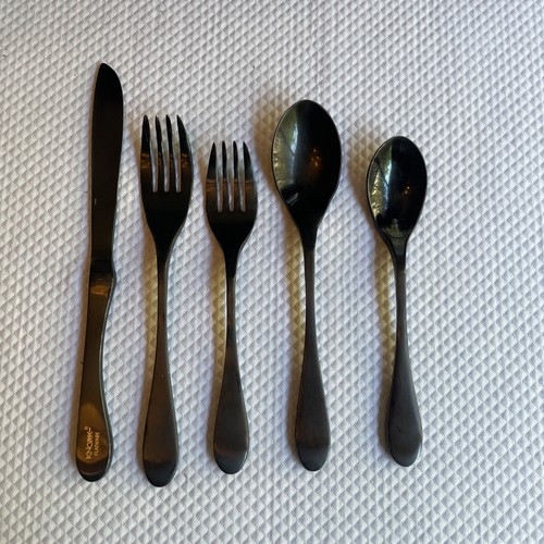 KNORK Titanium Coated 5 Piece Flatware Set In Matte Black - Picture 1 of 10