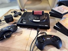 Sega Mega Drive Console + 11 Games x2 Controllers And Cables
