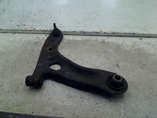 Triangle de suspension Toyota AYGO