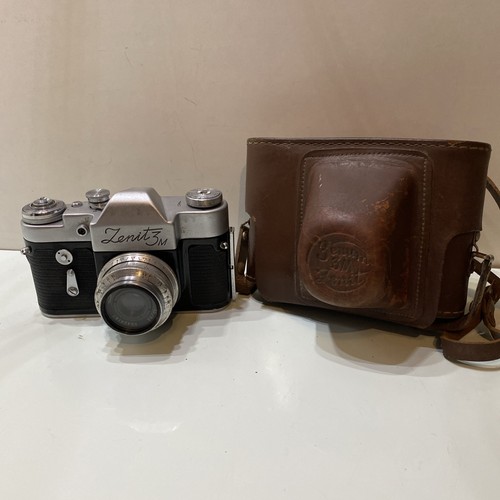 Appareil Photo Zenit 3M Révisé - Objectif Industar-50 - 35mm SLR - Russie