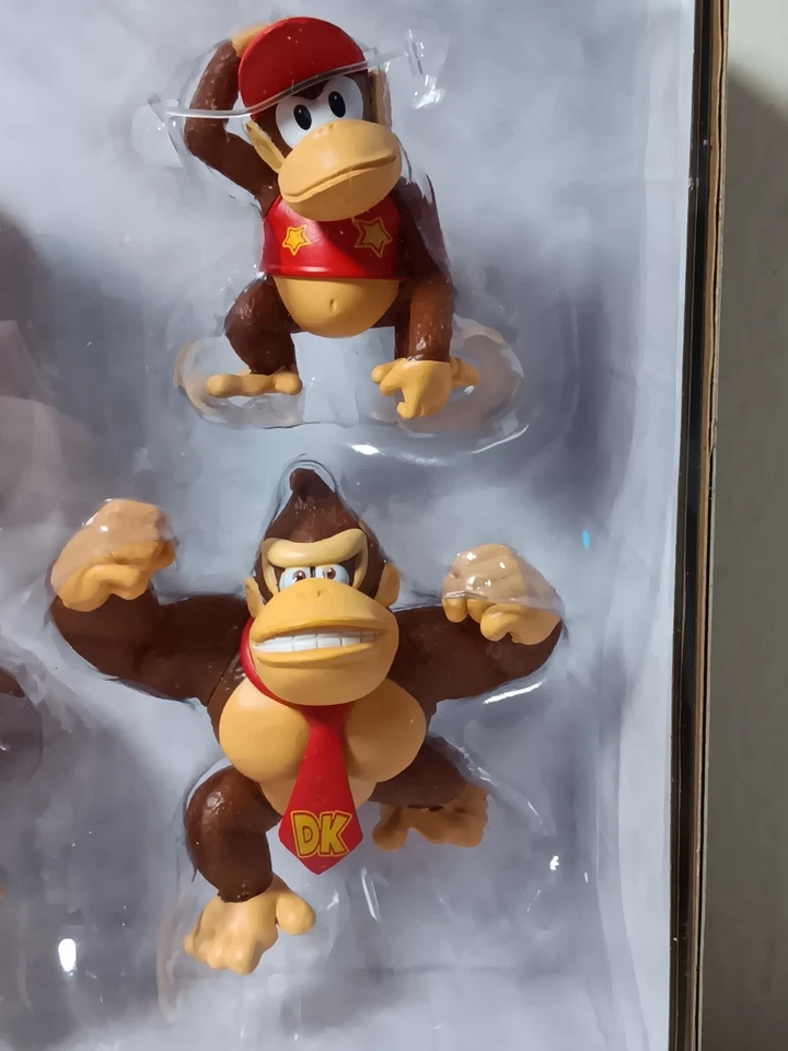 2.5" DONKEY KONG FAMILY 4-PACK Cranky Diddy Dixie World of Nintendo Super Mario - Image 3 of 4