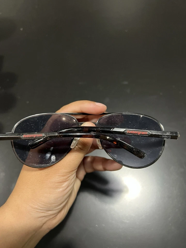 Foster Grant Adventurer 1 FGC Black Aviator Sunglasses - Image 2 of 3