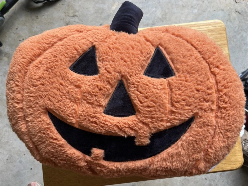 Novogratz Pumpkin Sherpa Throw Pillow Halloween Jack O Lantern Retro NWT