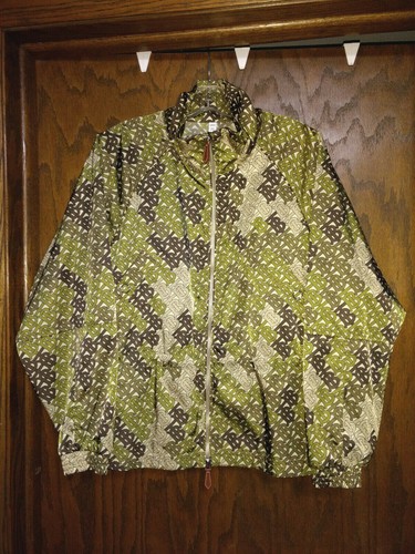 SHORT ANORAK JACKET KHAKI GREEN IP 