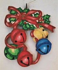 WREATH of COLORED JINGLE BELLS  Glitter CHRISTMAS ORNAMENT  Vtg Img