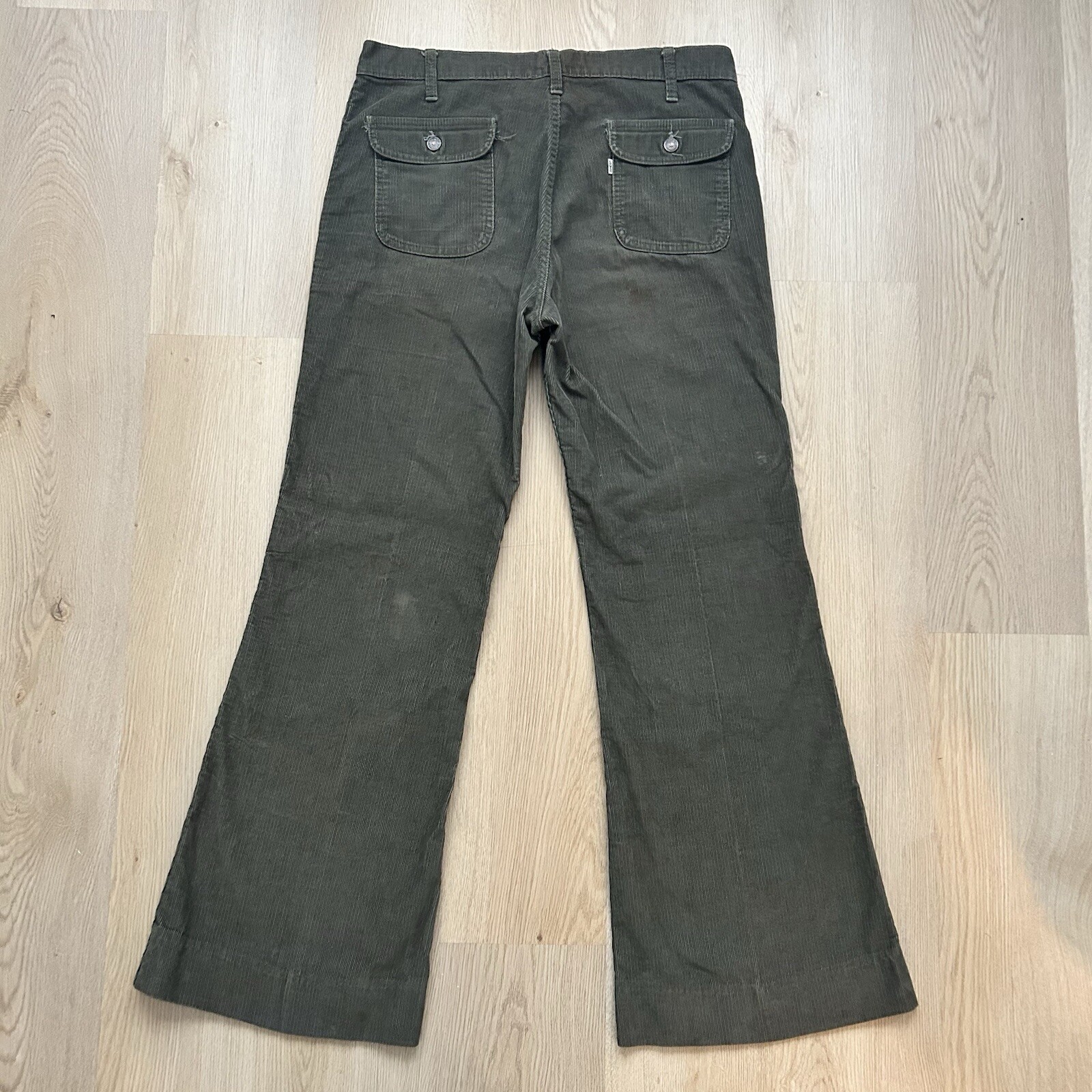 Vintage 70s Levi's 646 Bell Bottom Flare Brown Corduroy Pants