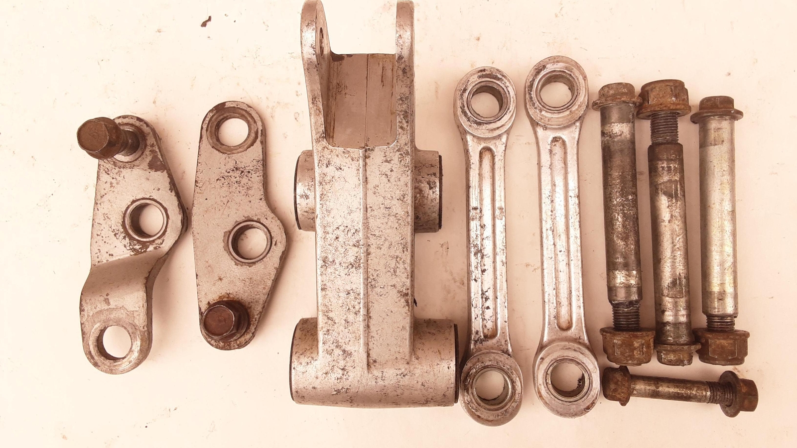 1987 Kawasaki KX500 250 Suspension Linkage Dog Bone Connecting Rod