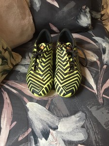 Adidas Predator Absolado Instinct FG Botines Flash Amarillo Grises Para  Hombre 9 | eBay
