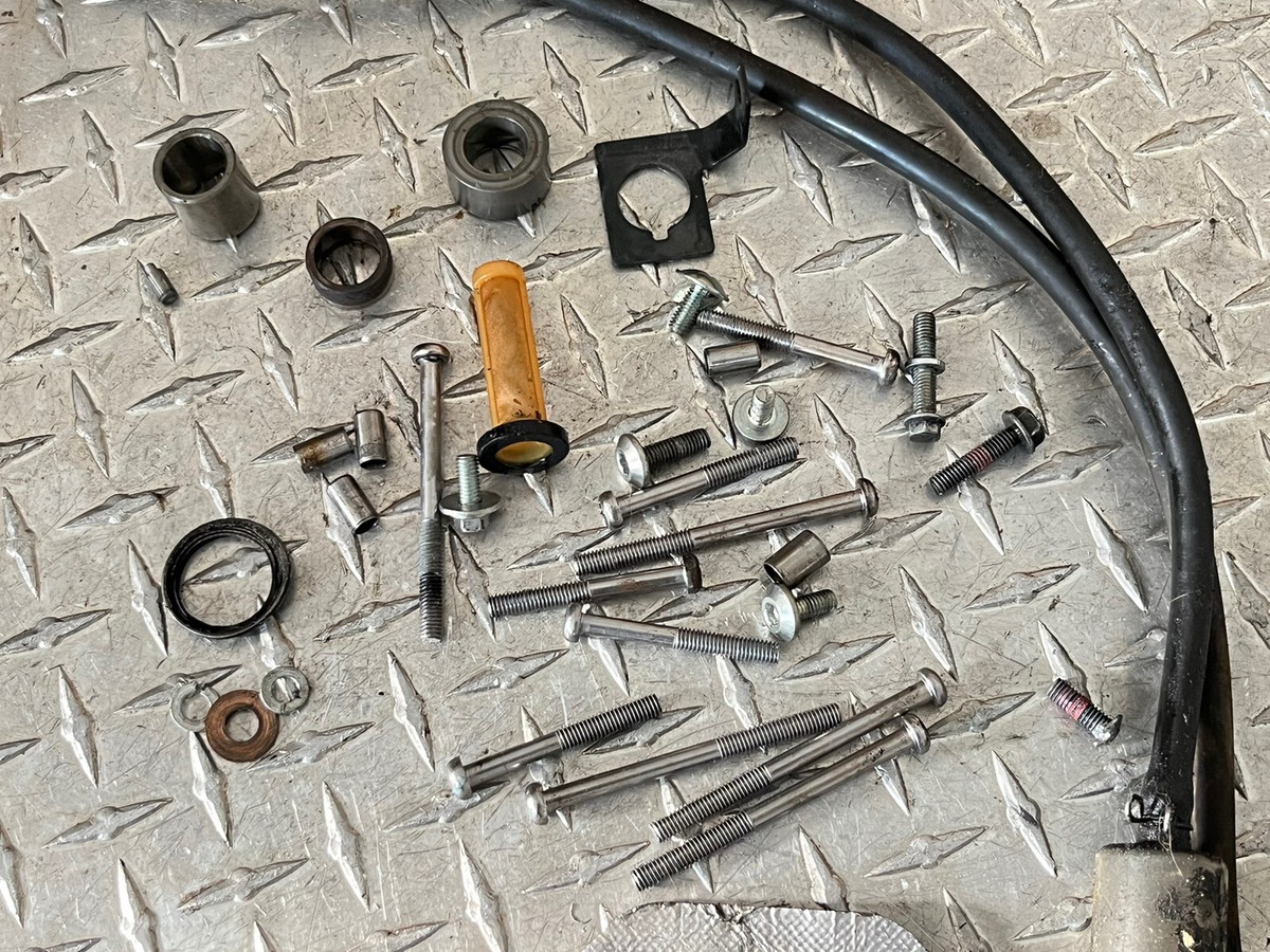 18 Kawasaki BR 125 J Z125 PRO Z Engine Motor Crank Case