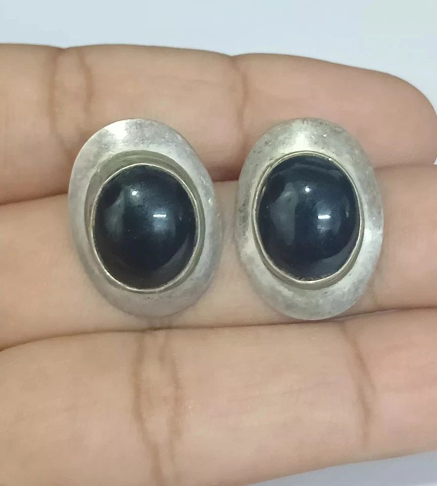 Argento D'Epoca Orecchini a Lobo Naturale Onice Nera Ovale Gemma per Donna - Immagine 4 di 4