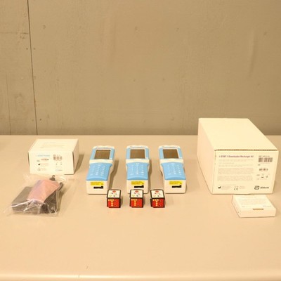 3x Abbott i-STAT 1 300W Drahtloses Blutanalysator-System Mit Zubehör