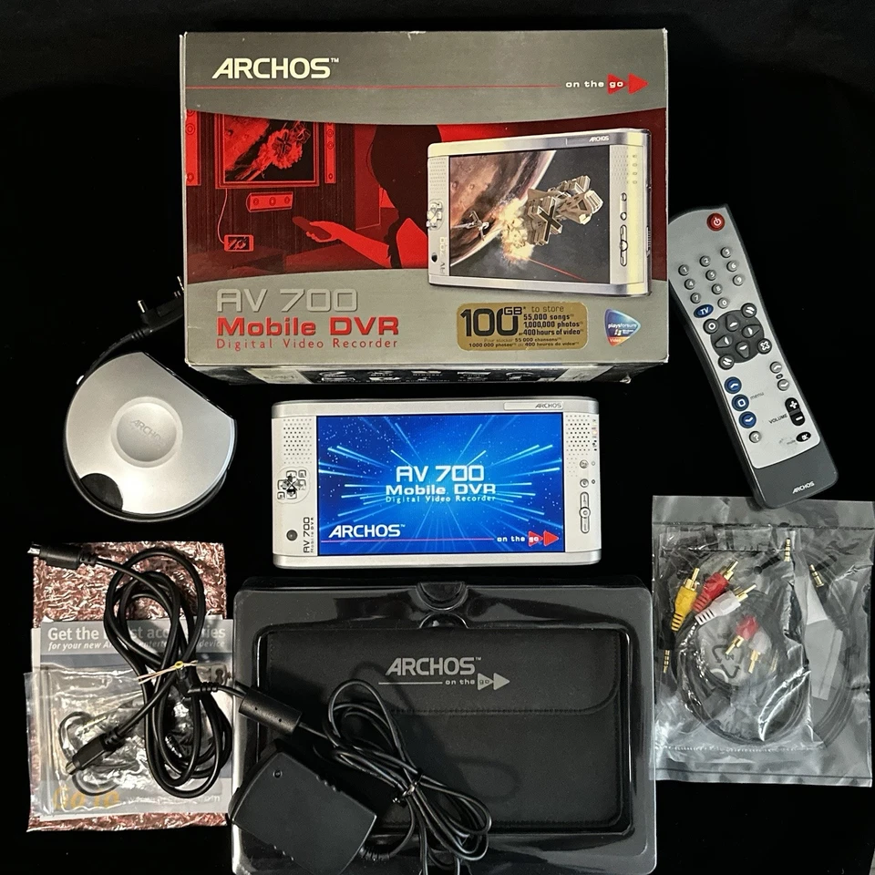 Archos AV700 Mobile Digital Video Recorder - 100 GB - 7"
