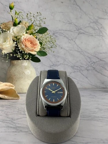 Vintage Seiko 5 Automatic 6309A 17 Jewels D/D Japan made Man's Wrist Watch