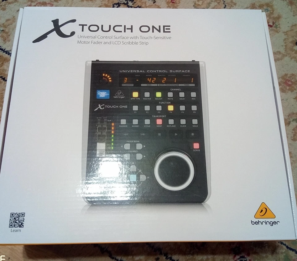 BEHRINGER X-Touch One - SUPERFICIE DI CONTROLLO UNIVERSALE CON FADER MOTORIZZATO - Immagine 4 di 4