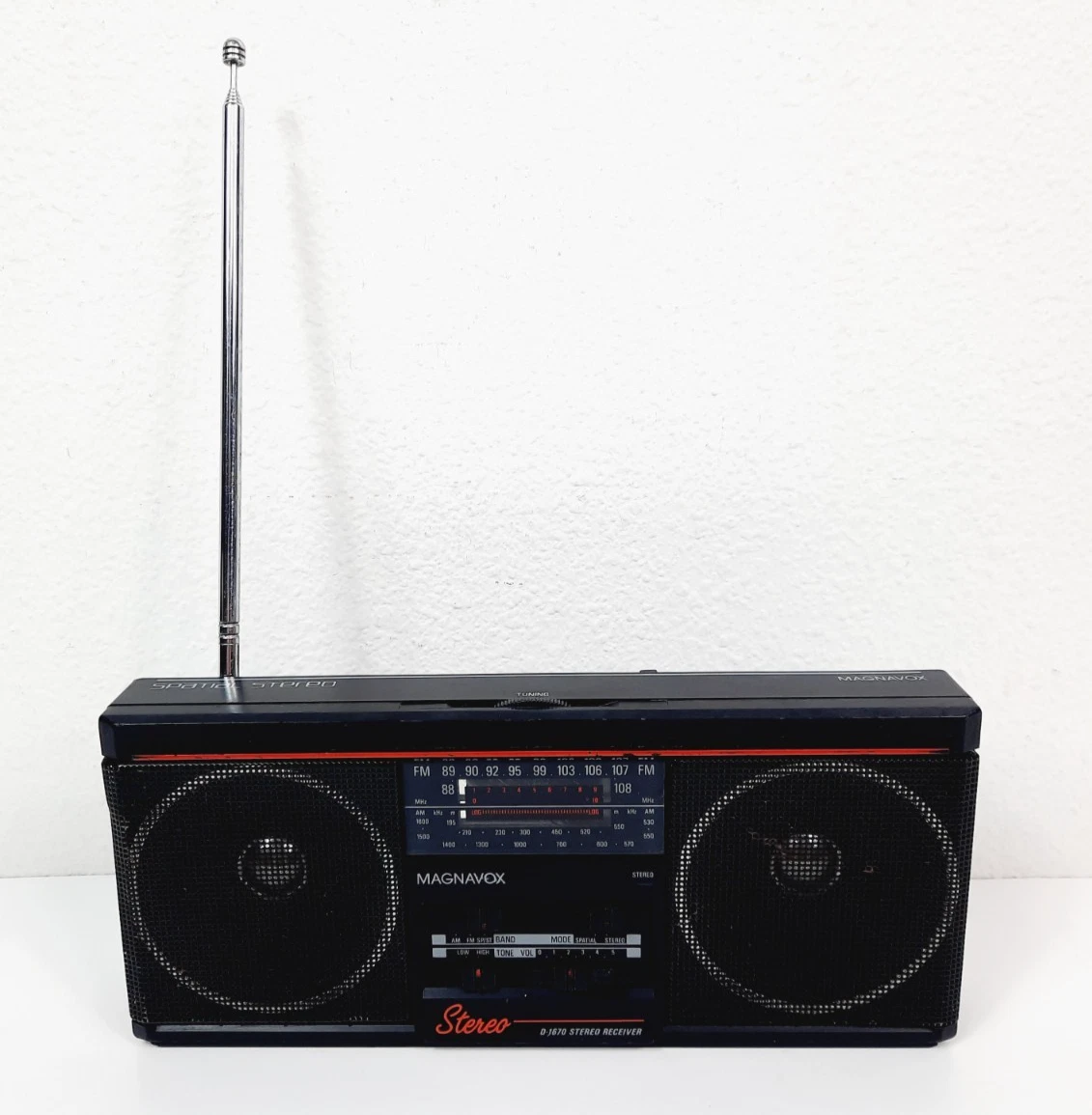 vintage magnavox radio products for sale | eBay