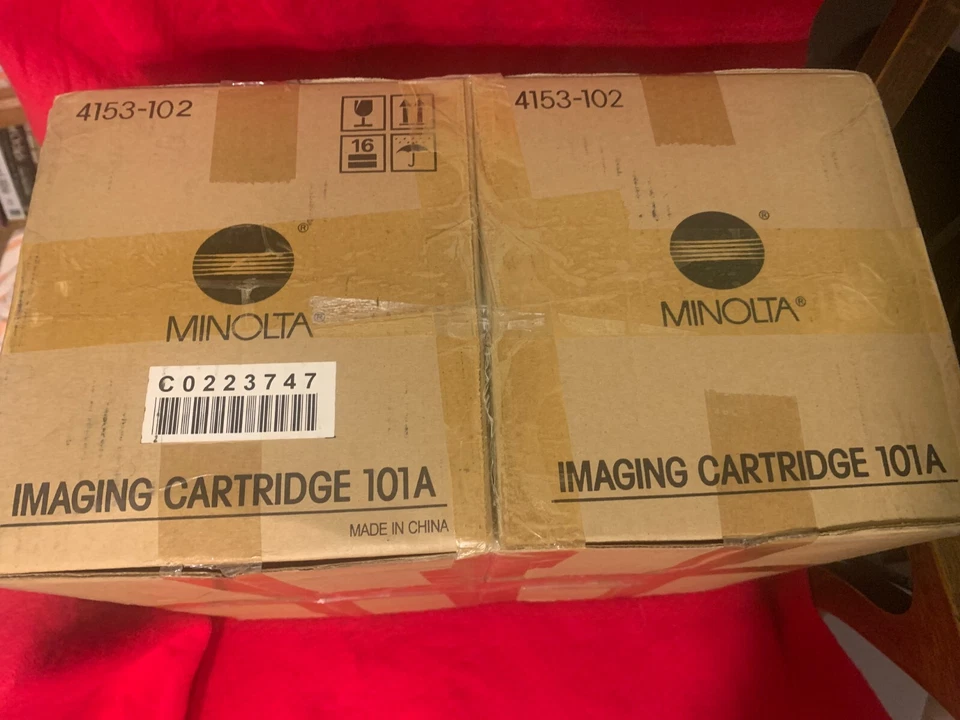 2 (TWO) Konica Minolta 101A imaging cartridges NEW OEM 4153-102 toner 4153-102 - Image 2 of 4