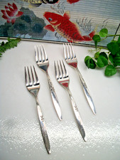 4   Oneida Community Silverplate  ENCHANTMENT  Gentle Rose  Salad Forks  1960