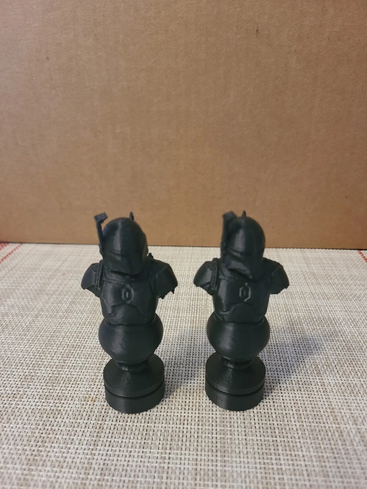 Juego de piezas de ajedrez Star Wars Darth Vader Luke Skywalker Yoda Leia Han Solo R2-D2 Foto 4 de 4