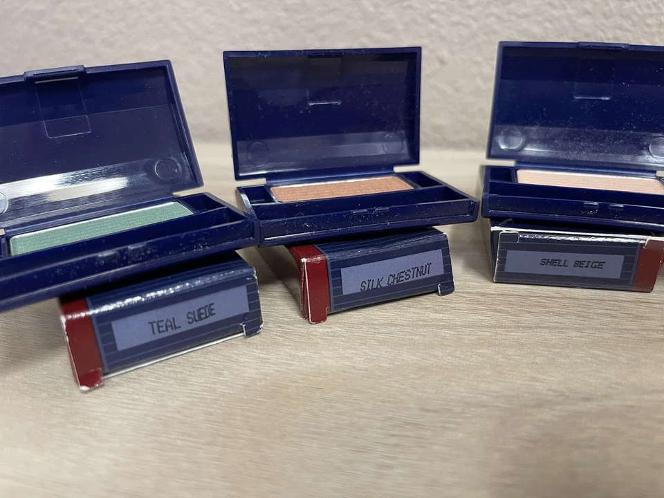 Lot of 5-Vintage Avon 1993 Silk Finish Eyeshadow Singles New old Stock 1 - Image 2 of 4