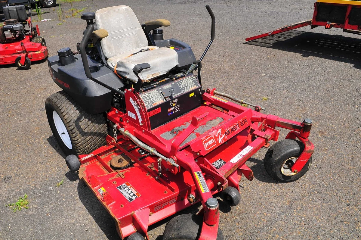 toro zero turn lawnmower