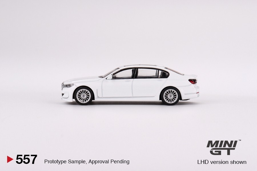 Mini GT 1:64 BMW Alpina B7 xDrive Alpine White Diecast Car