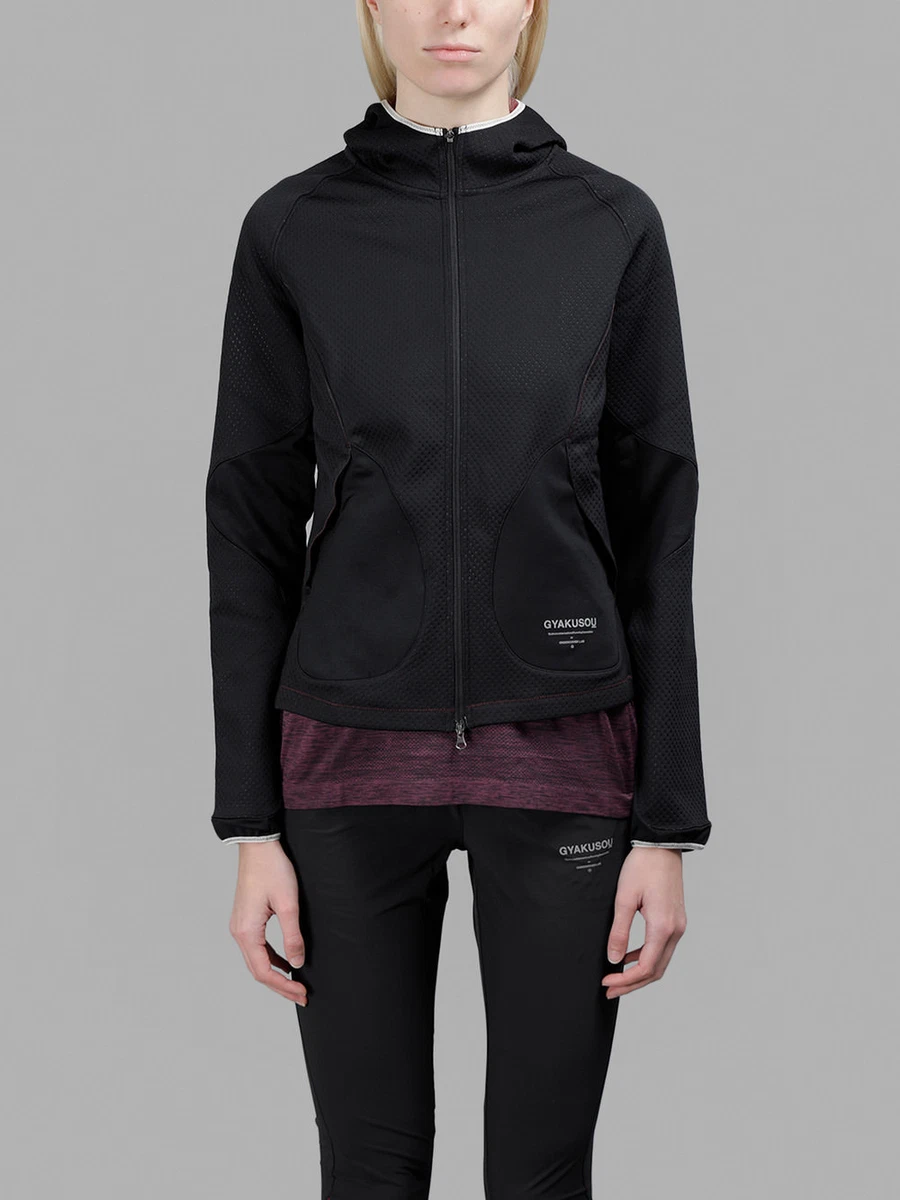 Nikelab hoodie online fit