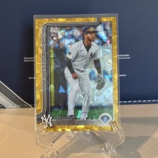 2025 Topps Update Series Jorbit Vivas NY Yankees RC#US258 Gold Diamanté  27/50