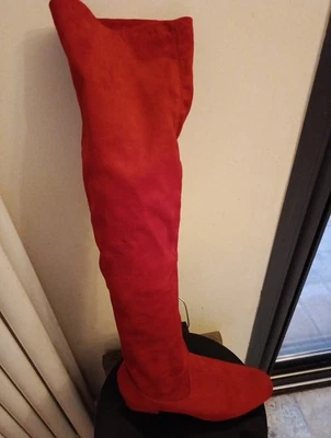 Bottes Cuissardes Suédine Rouge - Photo 1/4