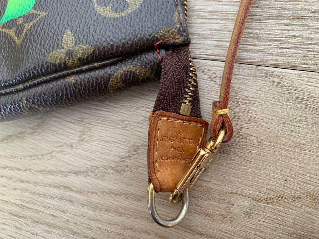 Louis Vuitton Cherry Pattern Pouch with Detachabl… - image 4